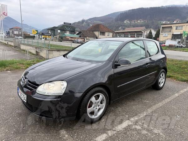 Volkswagen - Golf 5 - 1.9