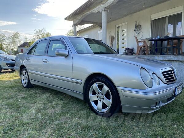Mercedes Benz - E 200 - 2.2. 85kw