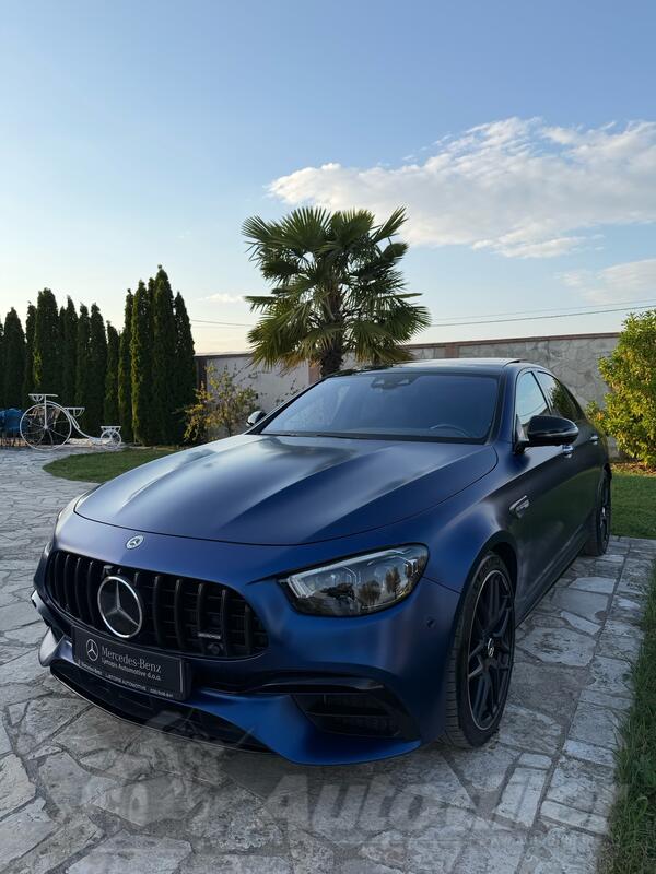 Mercedes Benz - E 63 AMG