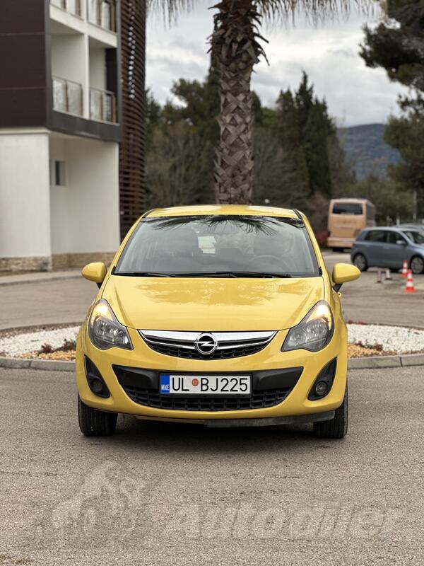 Opel - Corsa -  AUTOMATIK