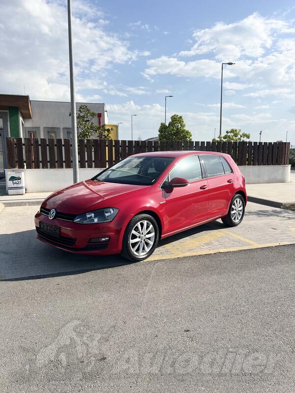 Volkswagen - Golf 7 - 1.6 TDI CUP