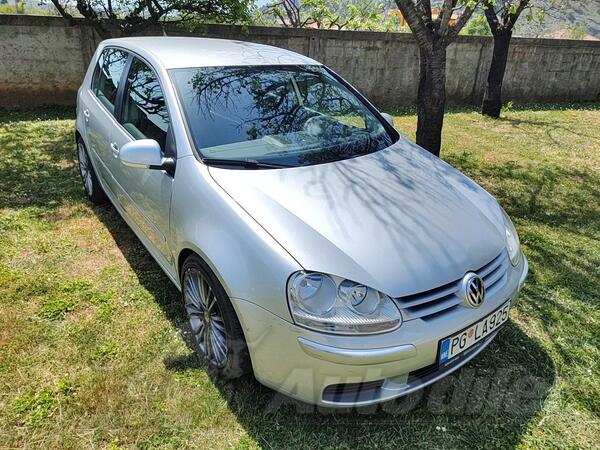 Volkswagen - Golf 5 - 1.9 tdi 77 kw bxe