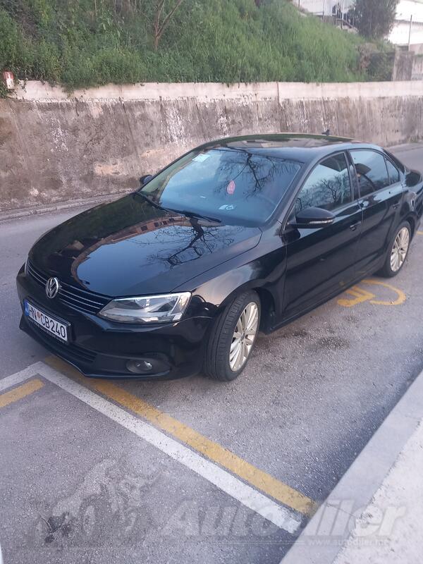 Volkswagen - Jetta - 1.6 Tdi