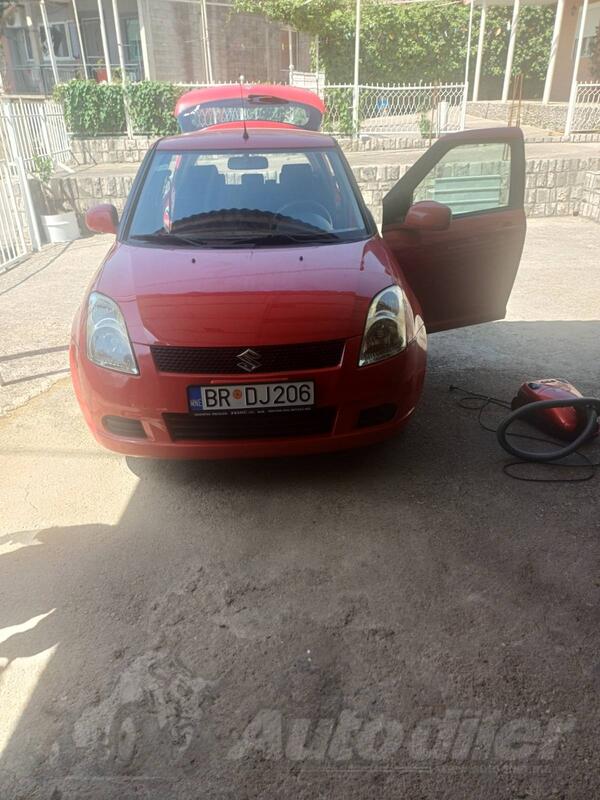Suzuki - Swift - 1.3
