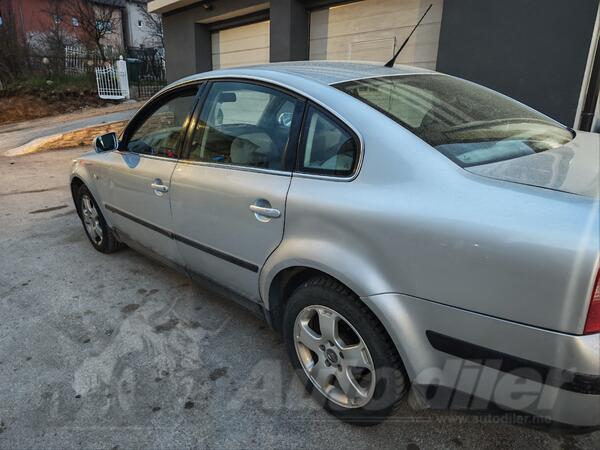 Volkswagen - Passat - 1.9 tdi
