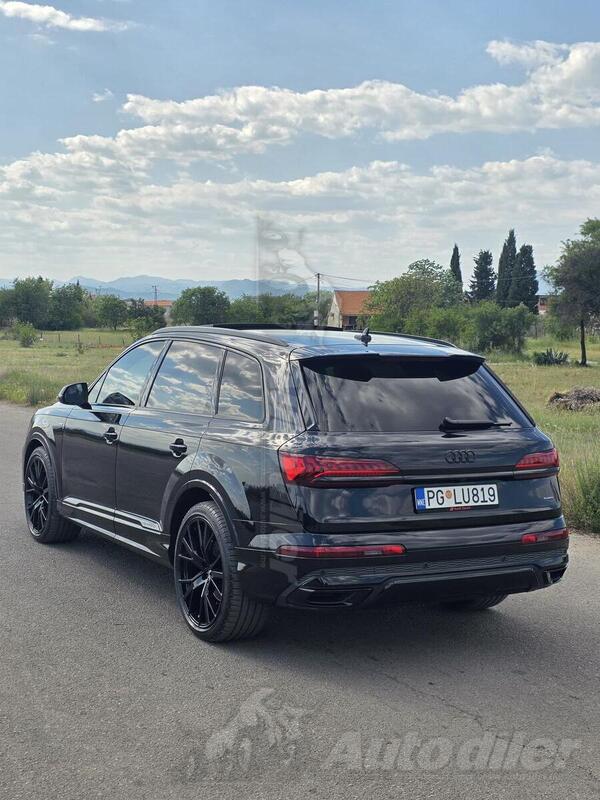 Audi - Q7 - Audi 50 Quattro