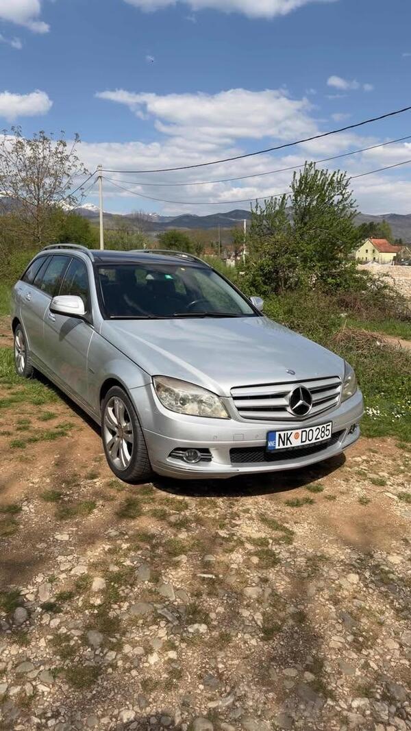 Mercedes Benz - C 320