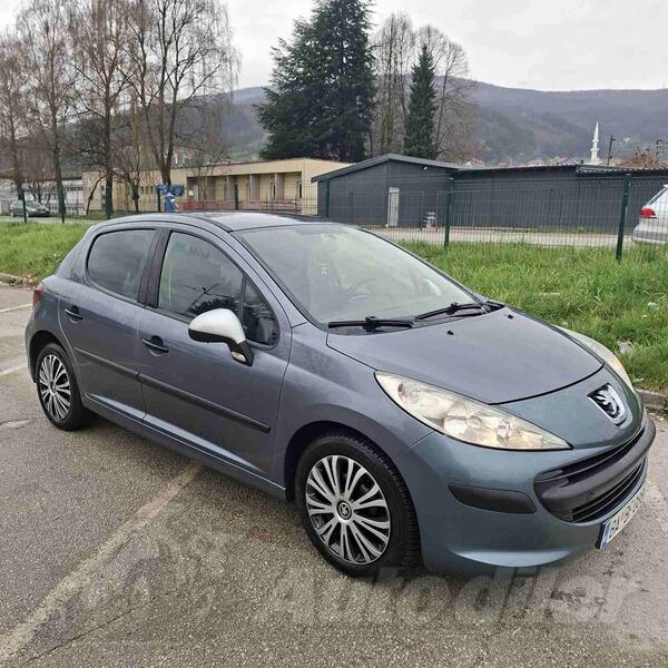 Peugeot - 206 - Pezo 207 Klima 1.6 HDi 80 Kw 2007