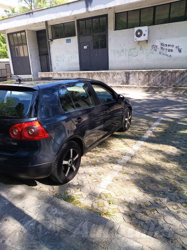 Volkswagen - Golf 5 - Golf 1.9 tdi  77kw