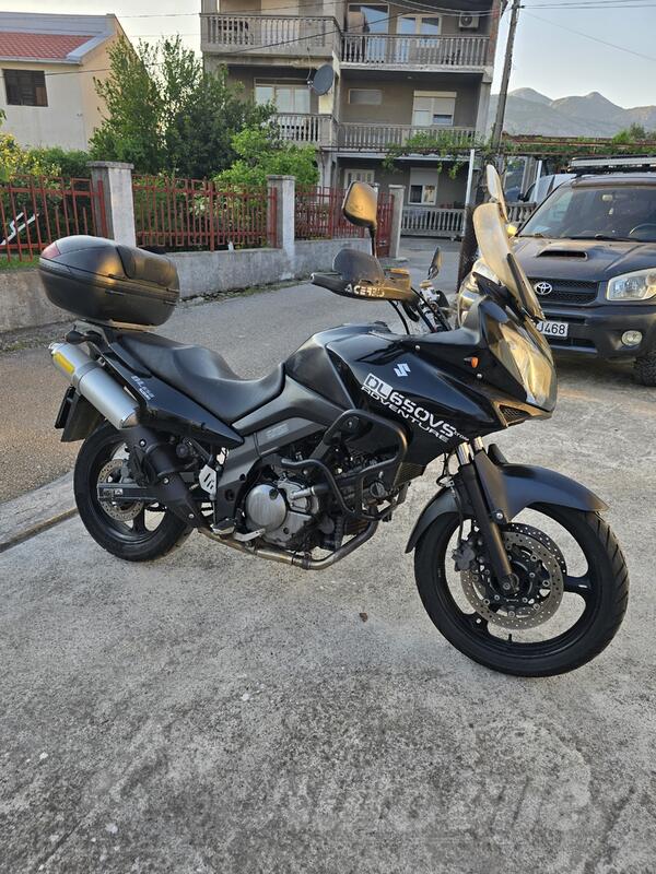 Suzuki - V strom