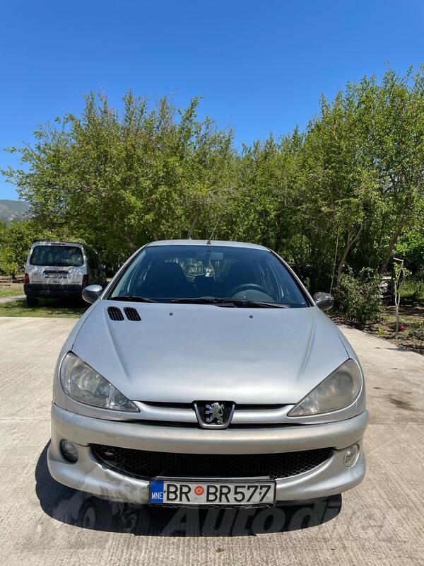 Peugeot - 206 - 1.1