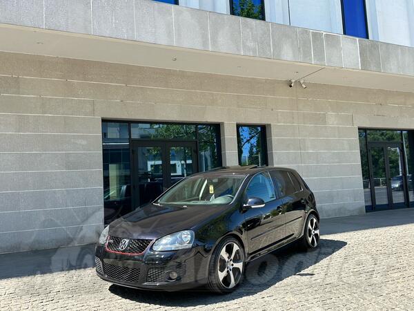 Volkswagen - Golf 5 - 1.9TDi