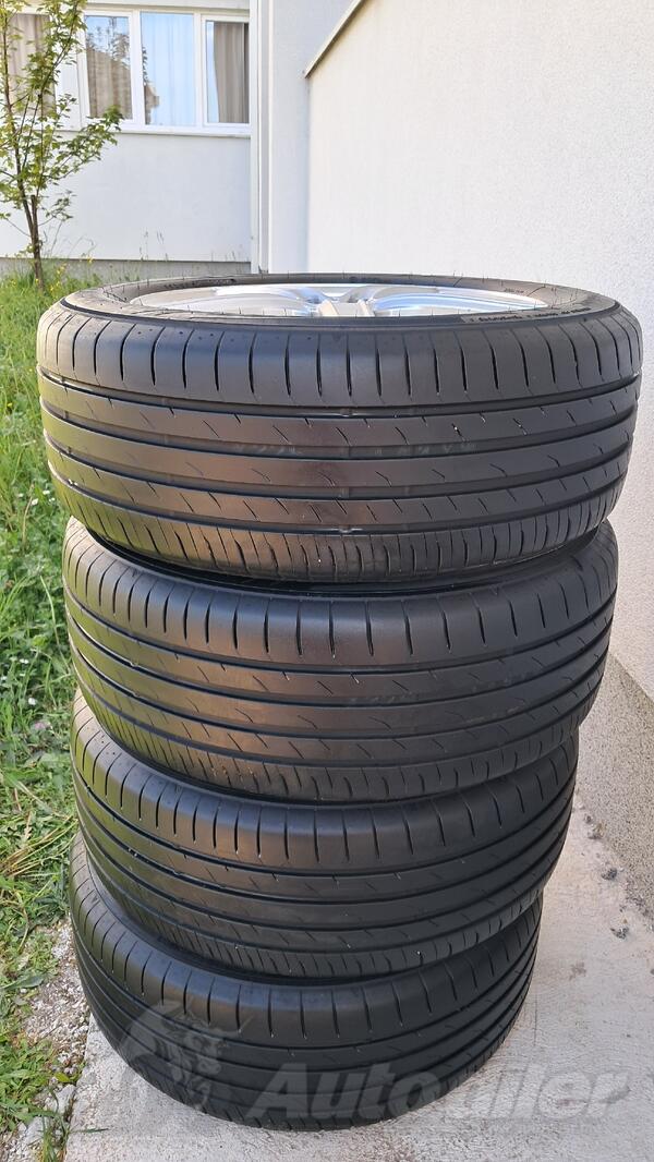 DEZENT felne i TOYO gume