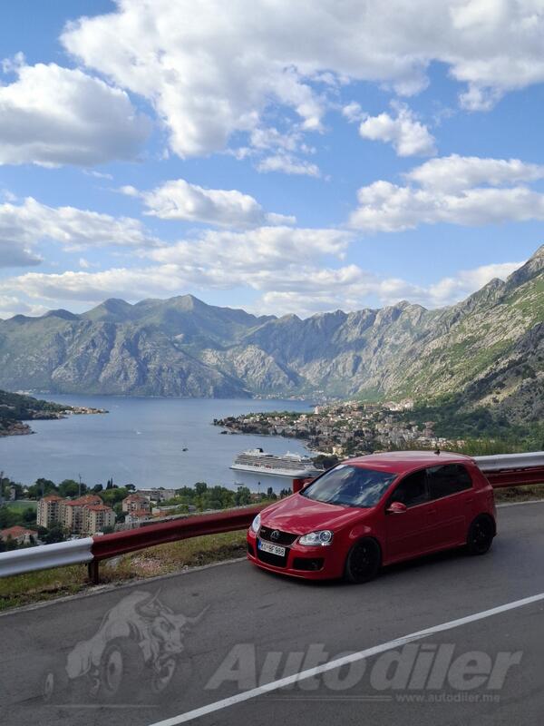 Volkswagen - Golf GTI - Edition 30