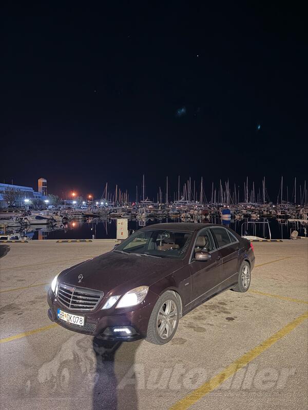 Mercedes Benz - E 220 - e220