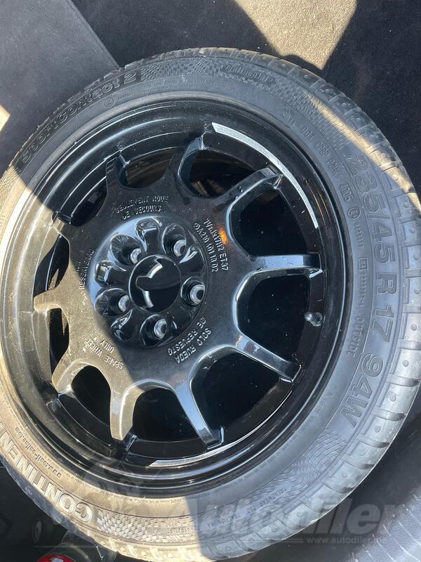 Fabričke felne i CONTINENTAL gume