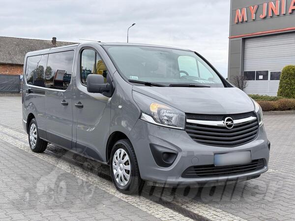 Opel - Vivaro putnički minibus / GRI-0582