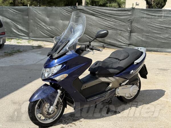 Kymco - xciting