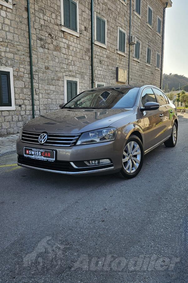 Volkswagen - Passat - 2.0 TDI