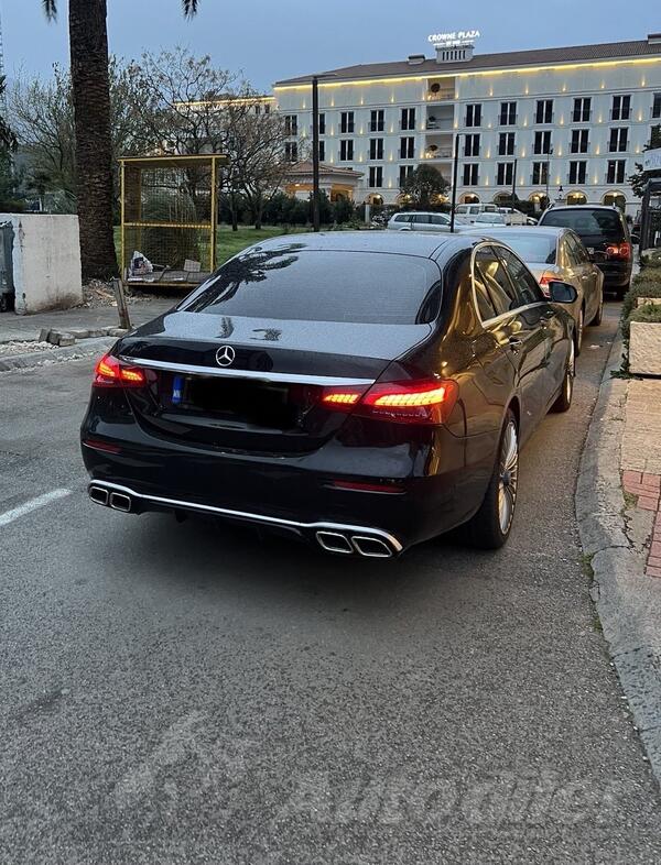 Mercedes Benz - E 220 - cdi