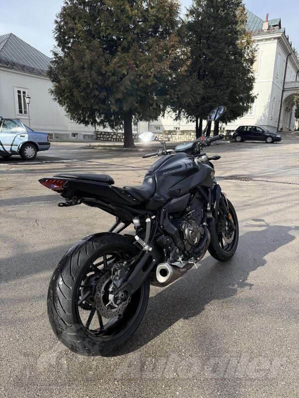 Yamaha - MT 07
