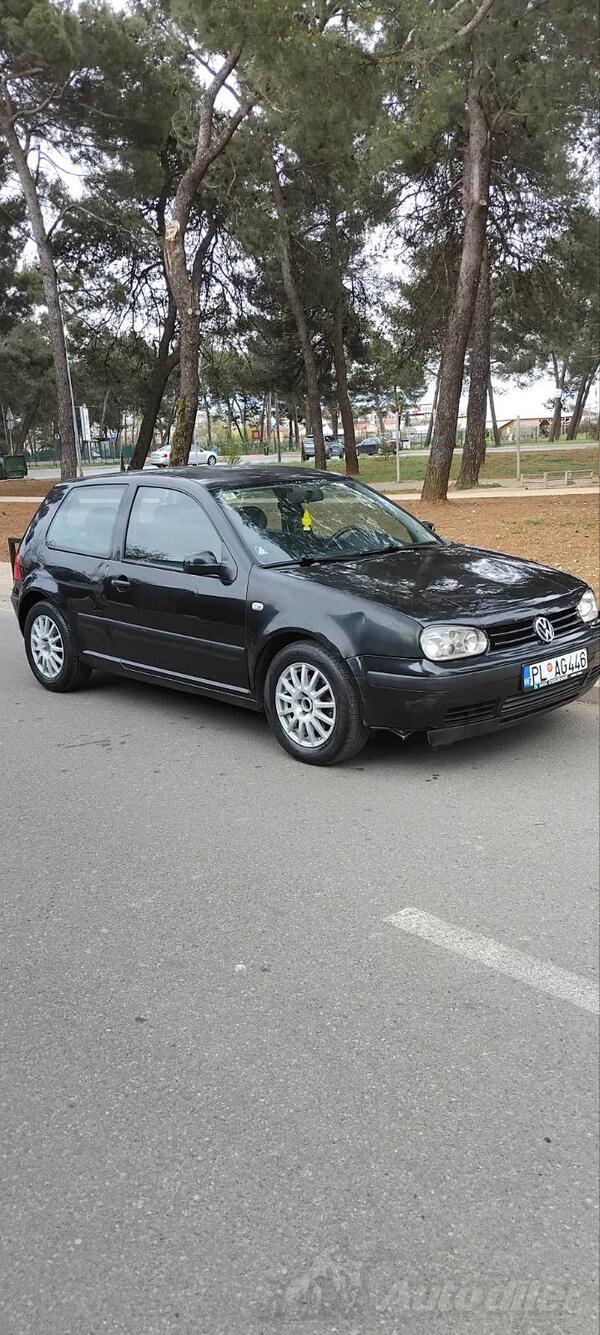 Volkswagen - Golf 4 - 1.9