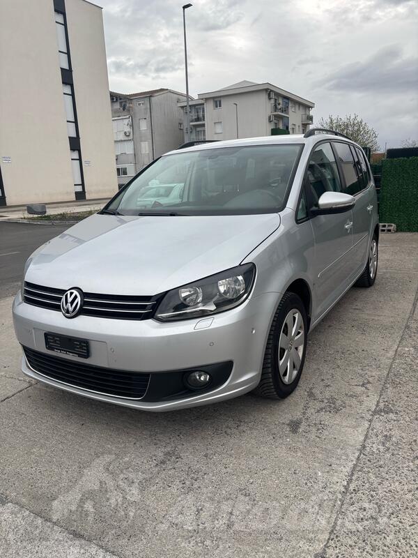Volkswagen - Touran - 2.0 TDI