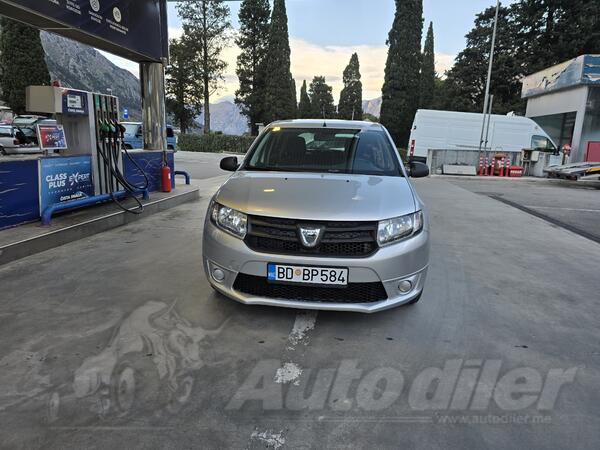 Dacia - Sandero - 1.2 benzin