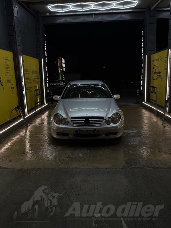 Mercedes Benz - C 220 - 2.2