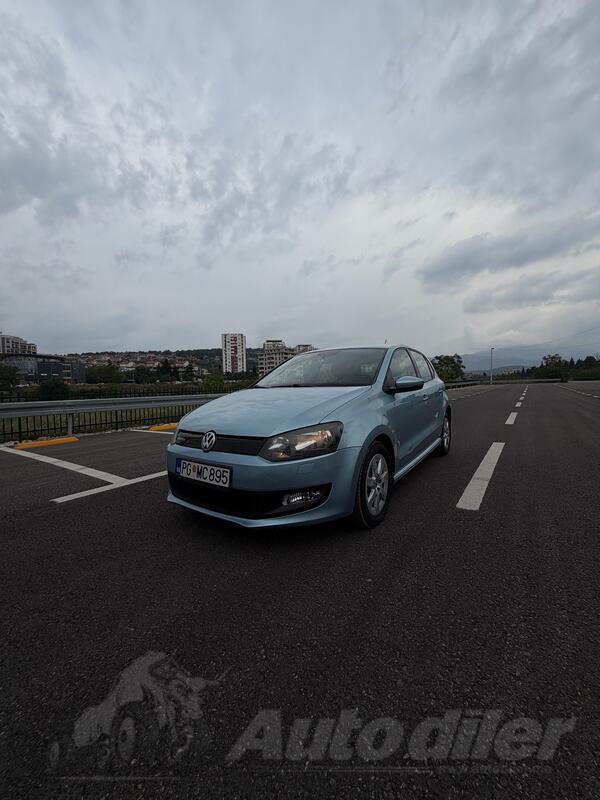 Volkswagen - Polo Sedan - 1.2 TDI