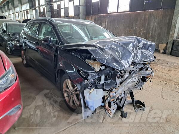 U djelovima Ford - Mondeo