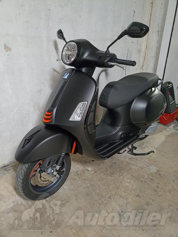 Piaggio - vespa 310 gts super moto