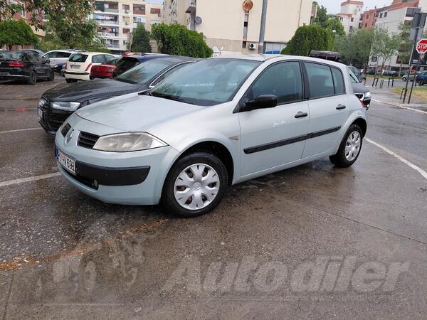 Renault - Megane