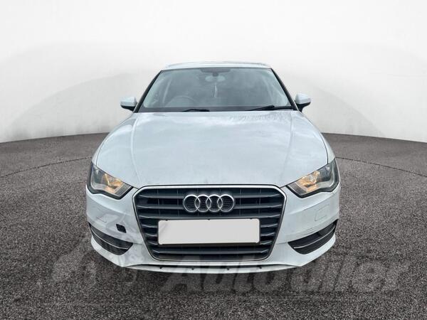 U djelovima Audi - A3