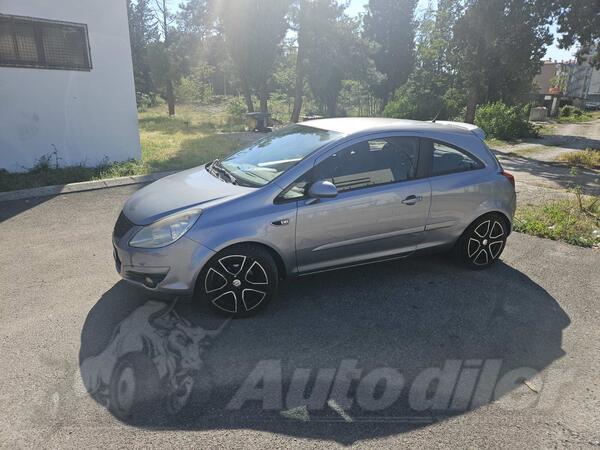 Opel - Corsa - 1,3 CDTI