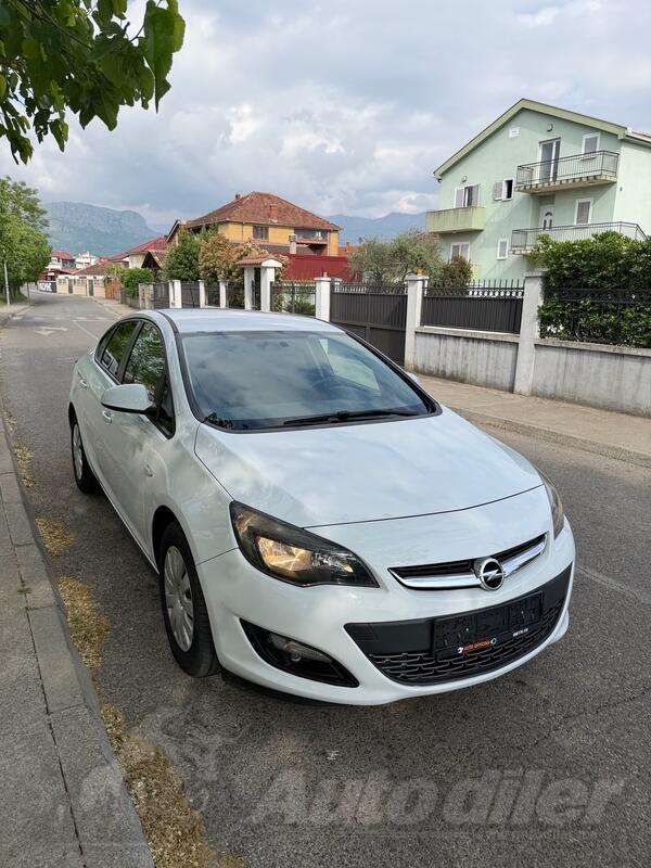 Opel - Astra - 1,6