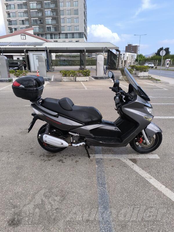 Kymco - Xciting