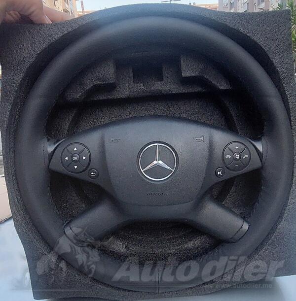 Volan za C 200 god. 2010