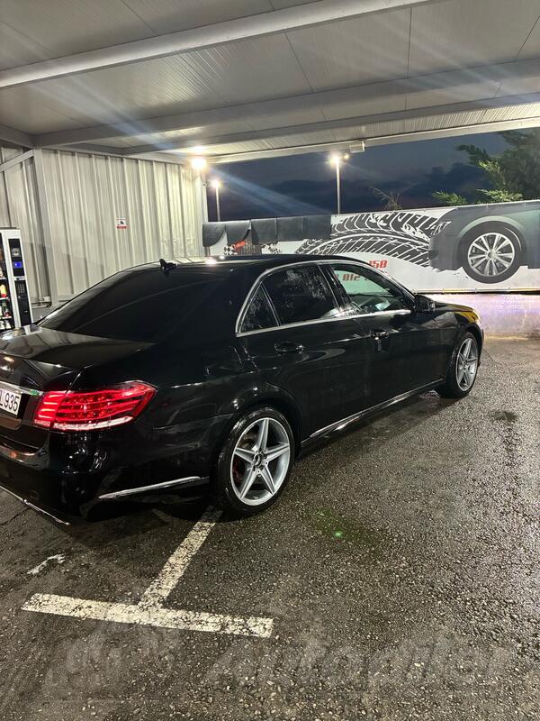 Mercedes Benz - E 200 - 2143