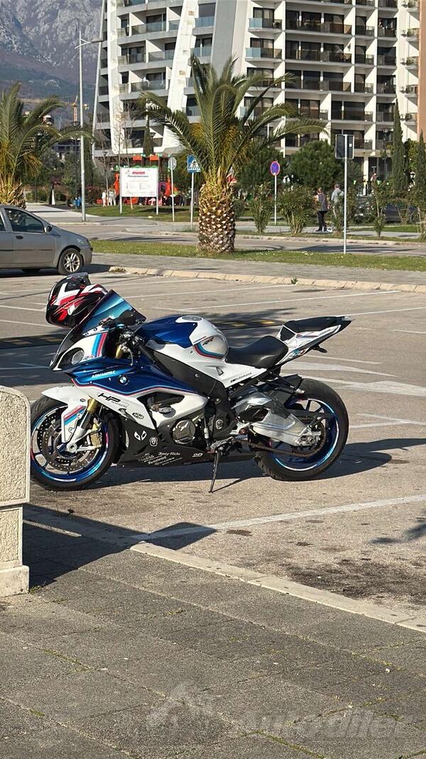 BMW - s1000rr