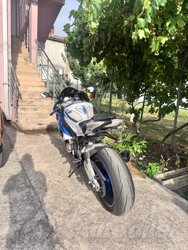 BMW - s1000rr