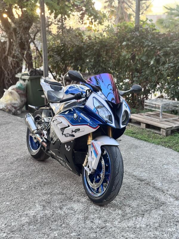 BMW - s1000rr