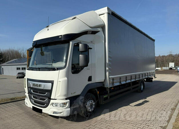 DAF - LF 260 kamion s ceradom / FER013