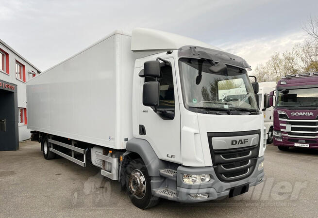 DAF - 16t LF 260 / rampa / kamion furgon / FER026