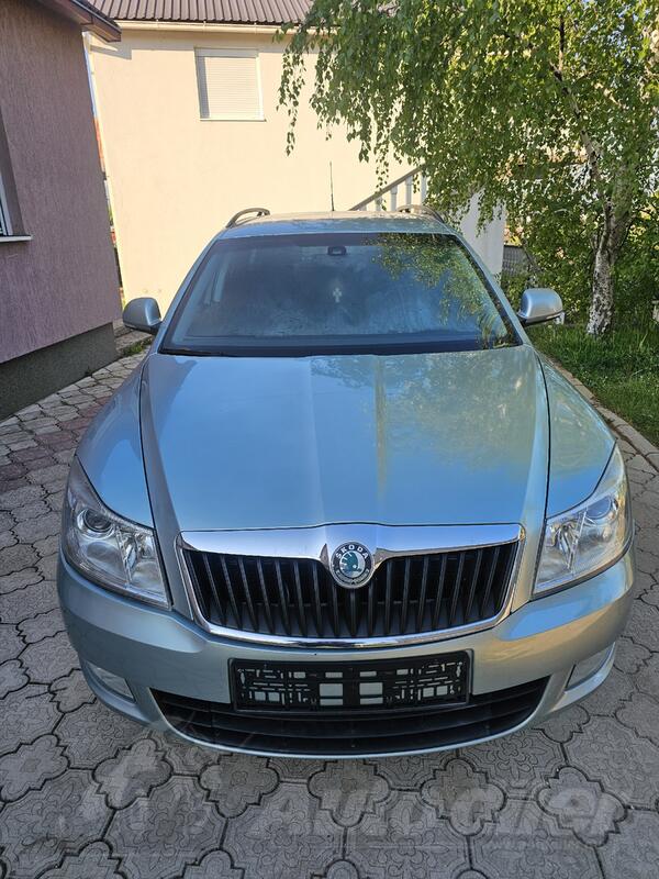 Škoda - Octavia - 1..6