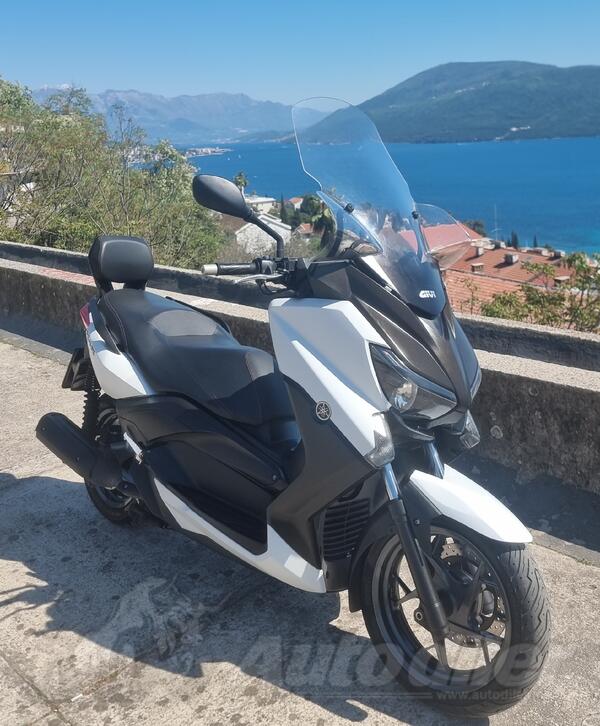 Yamaha - X Max