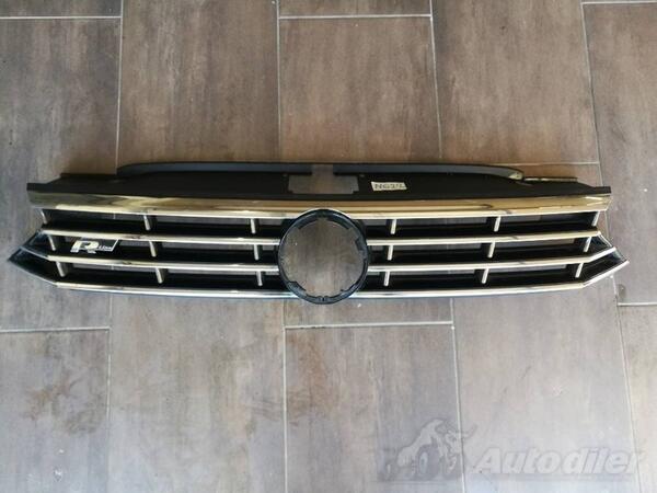 Maska za Passat god. 2015