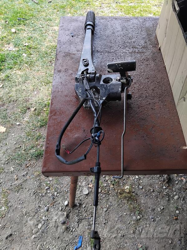 Johnson - 40 - Motori za plovila