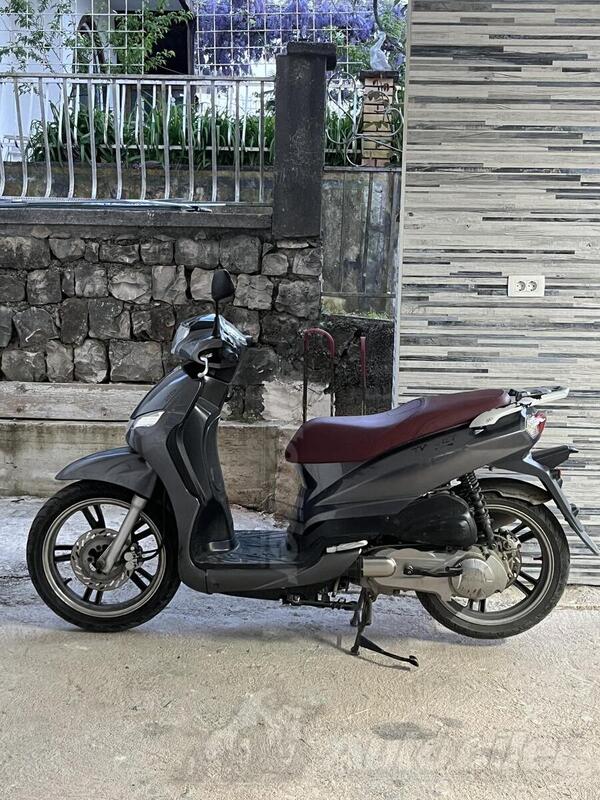 Peugeot - Peugeot tweet 125