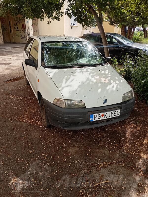 Fiat - Punto - 1.1 benzin